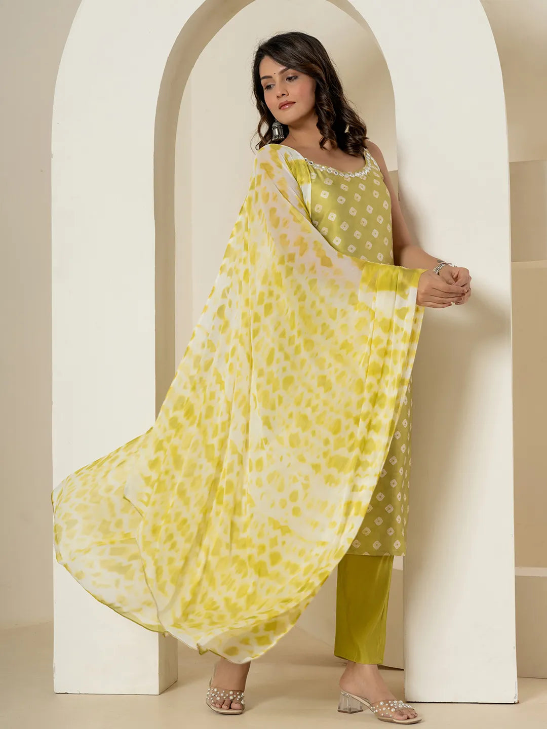 Yufta Green Silk Kurta Dupatta Pant Set | Grocsy
