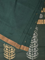 Green Uppada Cotton Handloom Saree with Karpur Pallu Design - Global Threads | Grocsy