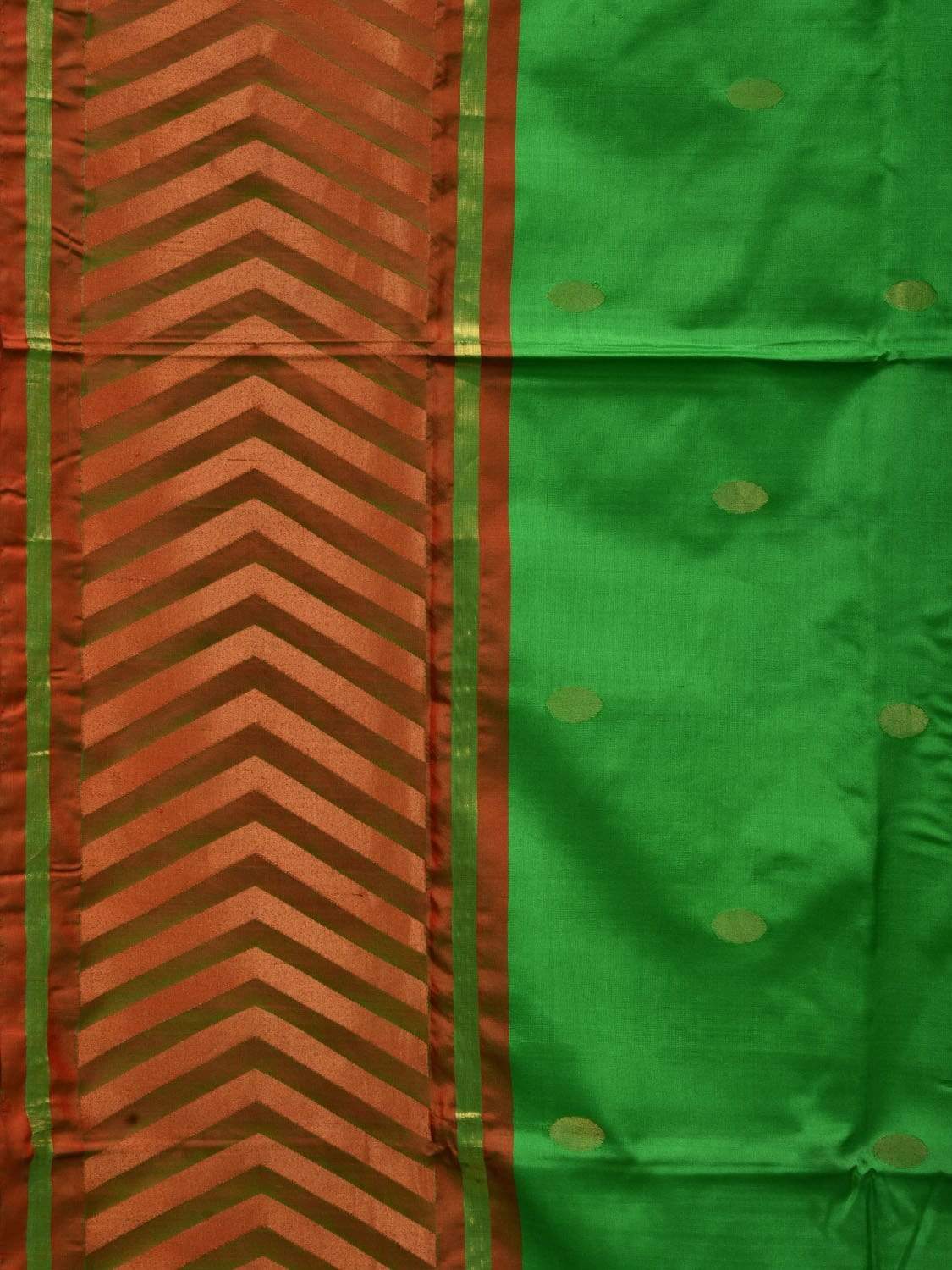 Green Uppada Silk Handloom Saree with Border Design - Global Threads | Grocsy