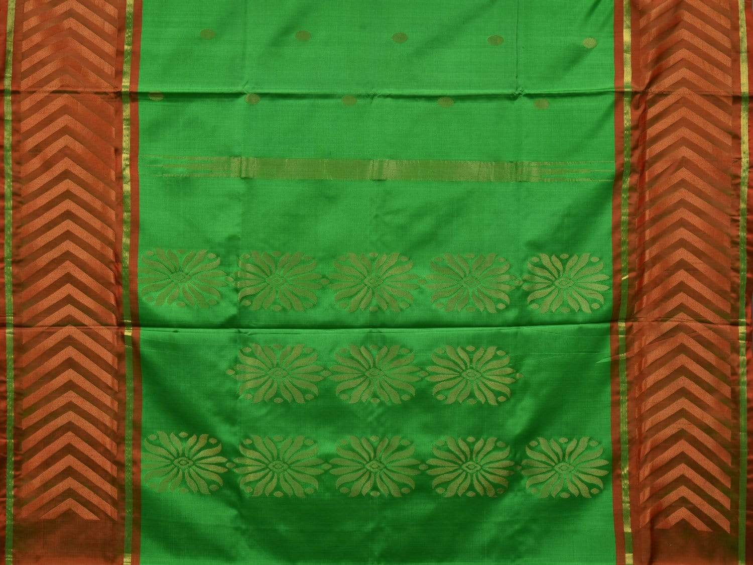 Green Uppada Silk Handloom Saree with Border Design - Global Threads | Grocsy