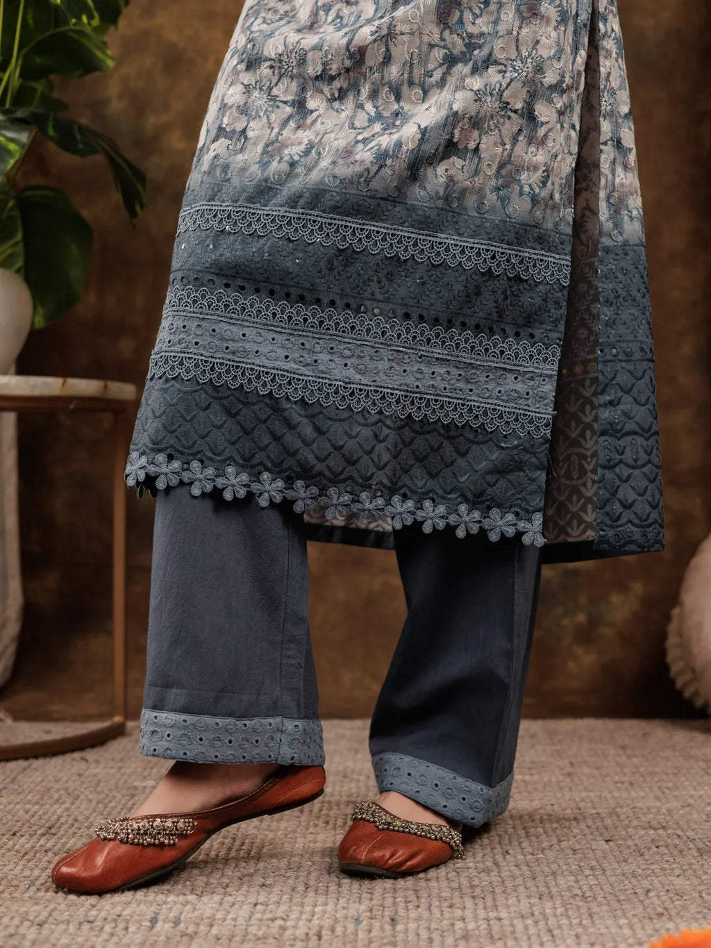 Yufta Grey Cotton Schiffli Kurta Dupatta Set With Lace Detailing | Grocsy