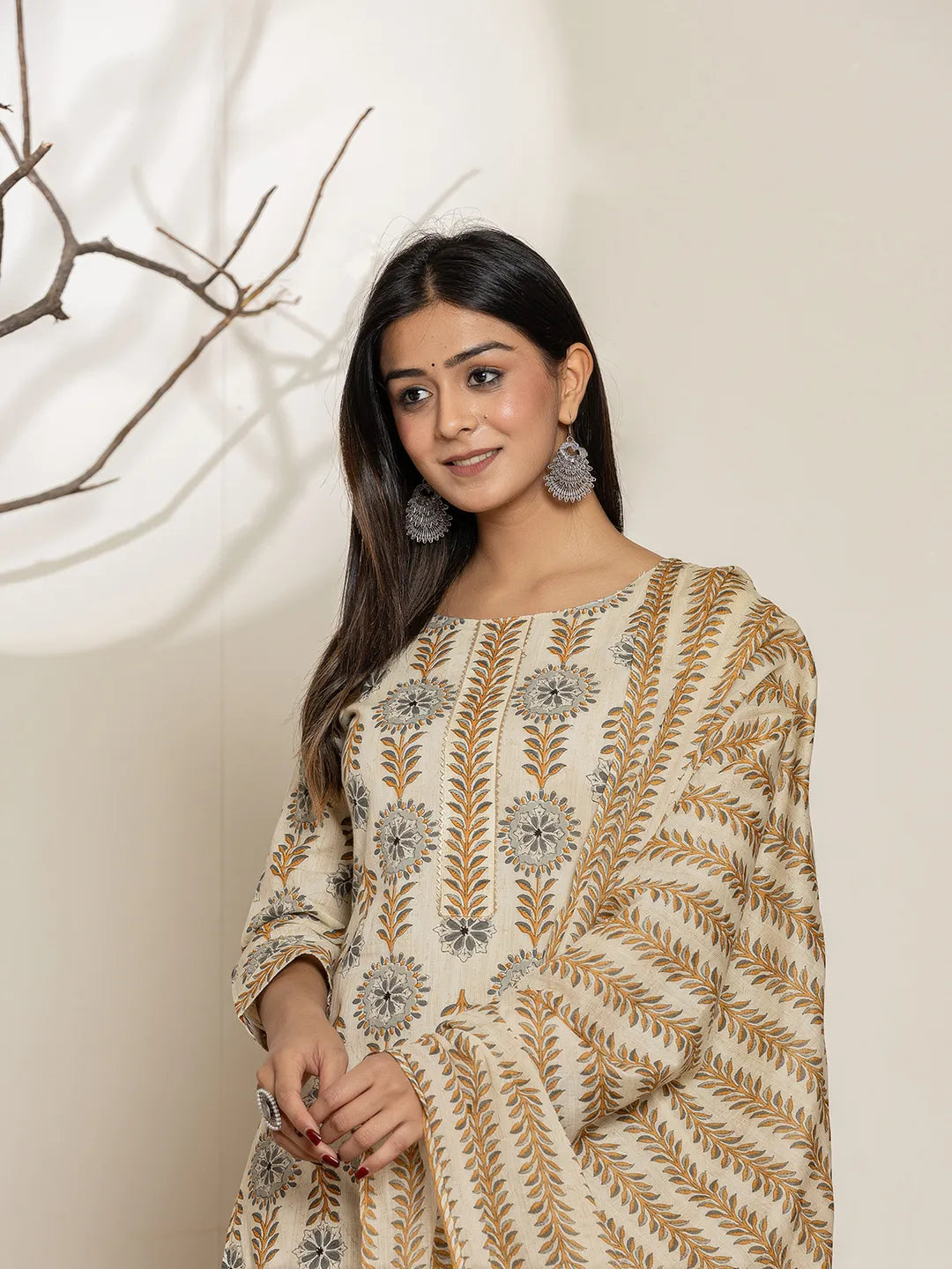 Yufta Grey Floral Print Cotton Straight Kurta Dupatta Set | Grocsy