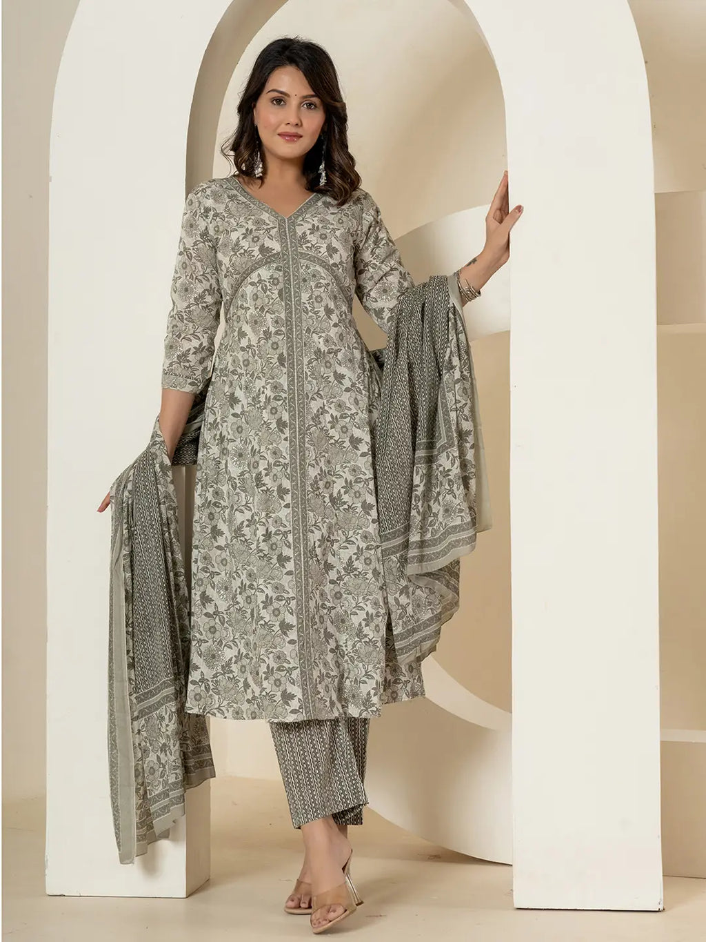 Yufta Grey Sequins_Work Pure Cotton Anarkali Kurta And Dupatta Set | Grocsy