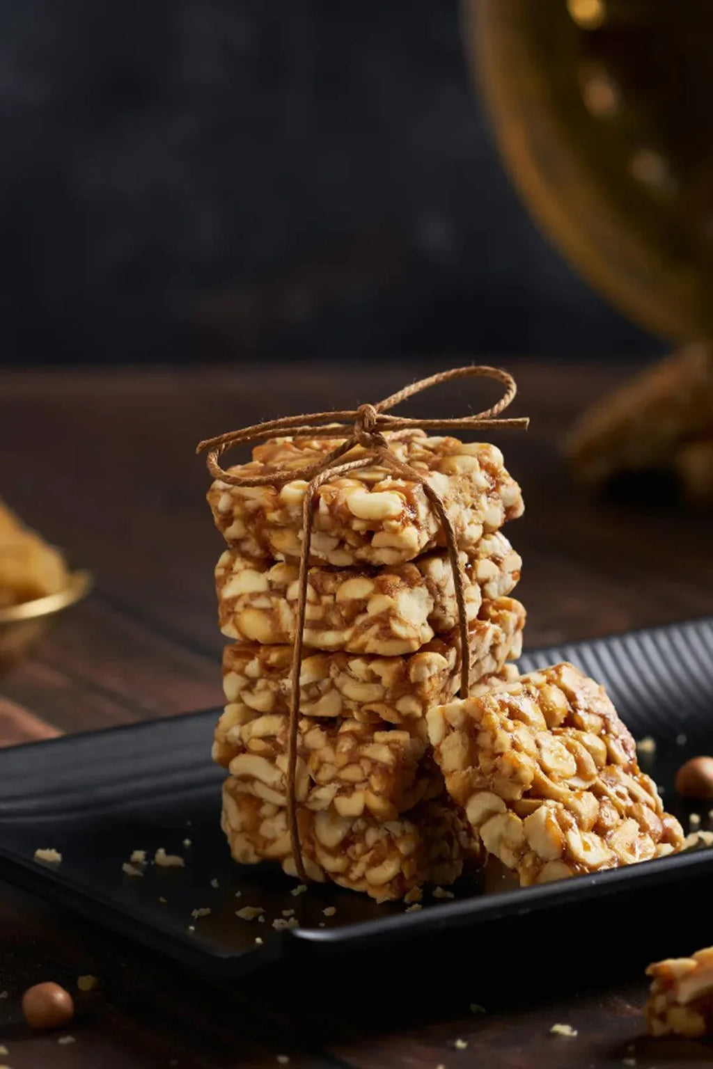 Sattur Mittai Kadai Groundnut Chikki Bar | Grocsy