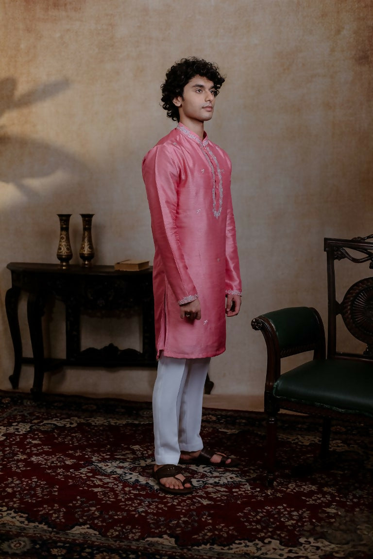 Falling Raw Silk Pink Prism Motif Kurta Set By Hilo Design | Grocsy