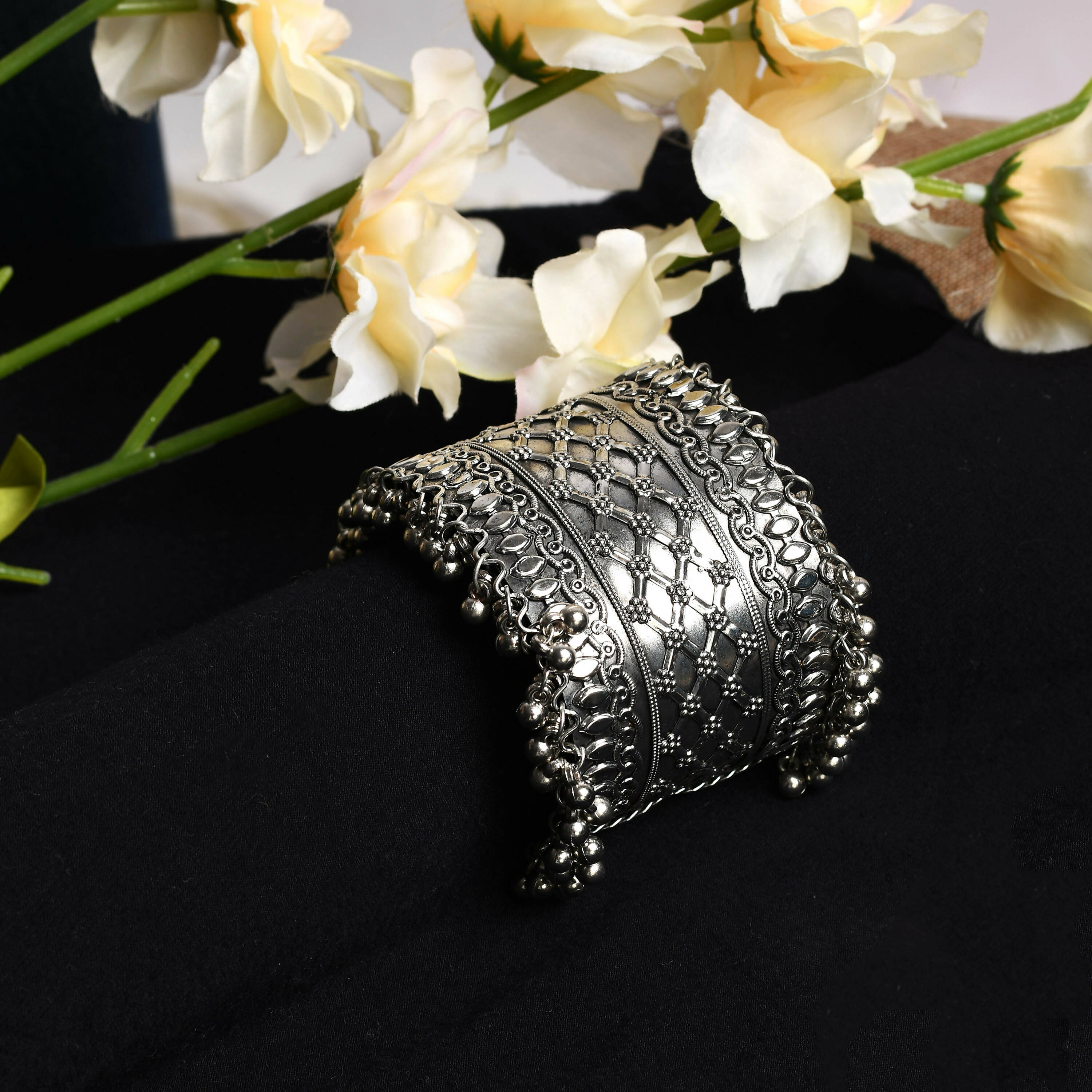 Mominos Fashion Joharkamal Oxidised Silver-Plated Ghungroo Handcraft Bracelet - Design 026