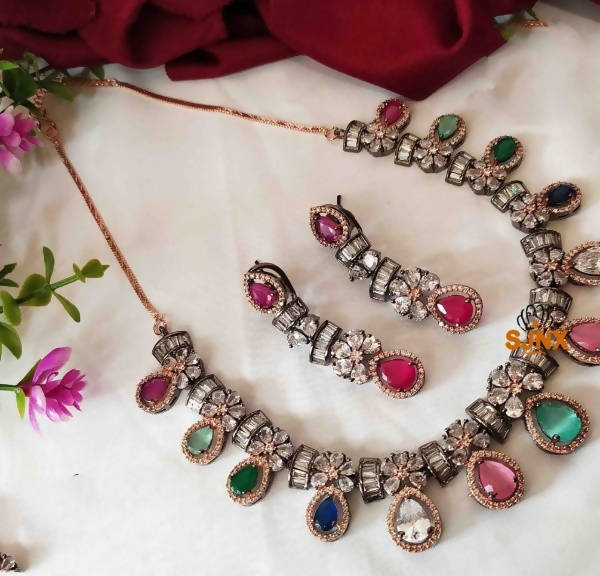 Khavi Arts Designer Set with Rose Antique Polish-Multicolor | Grocsy