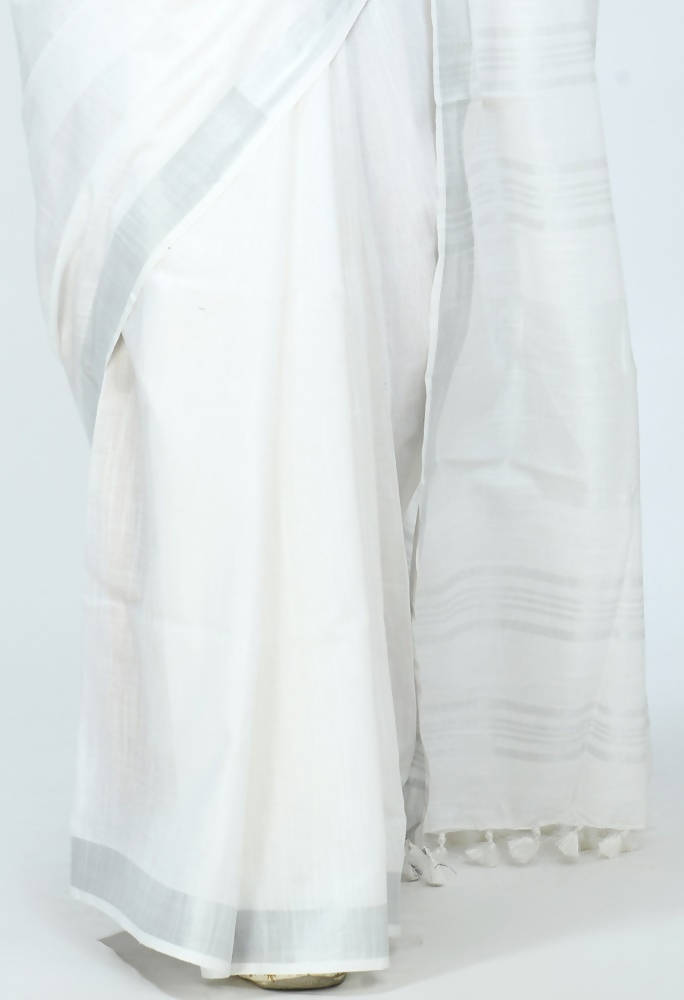 Mominos Fashion Moeza Bhagalpuri Handloom Silk White Saree | Grocsy