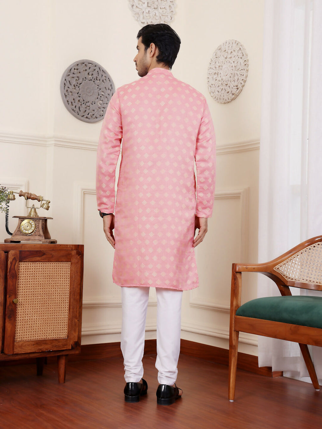 Pink Viscose Woven Jacquard Work Men's Rajwadi Kurta Set - Mahotsav | Grocsy