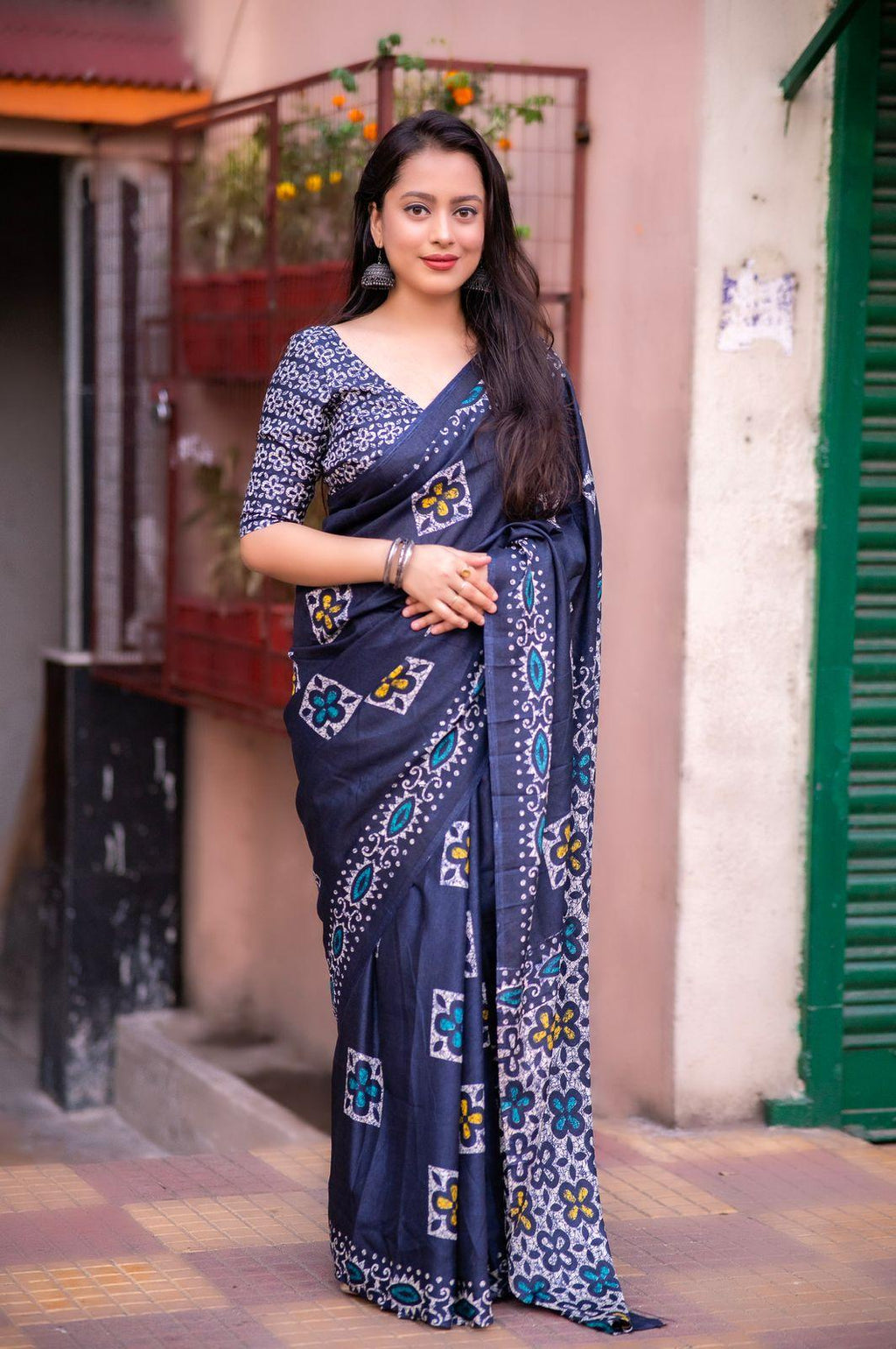 Blue Silk Blend Ethnic Motifs Saree with Unstitched Blouse - A2M | Grocsy