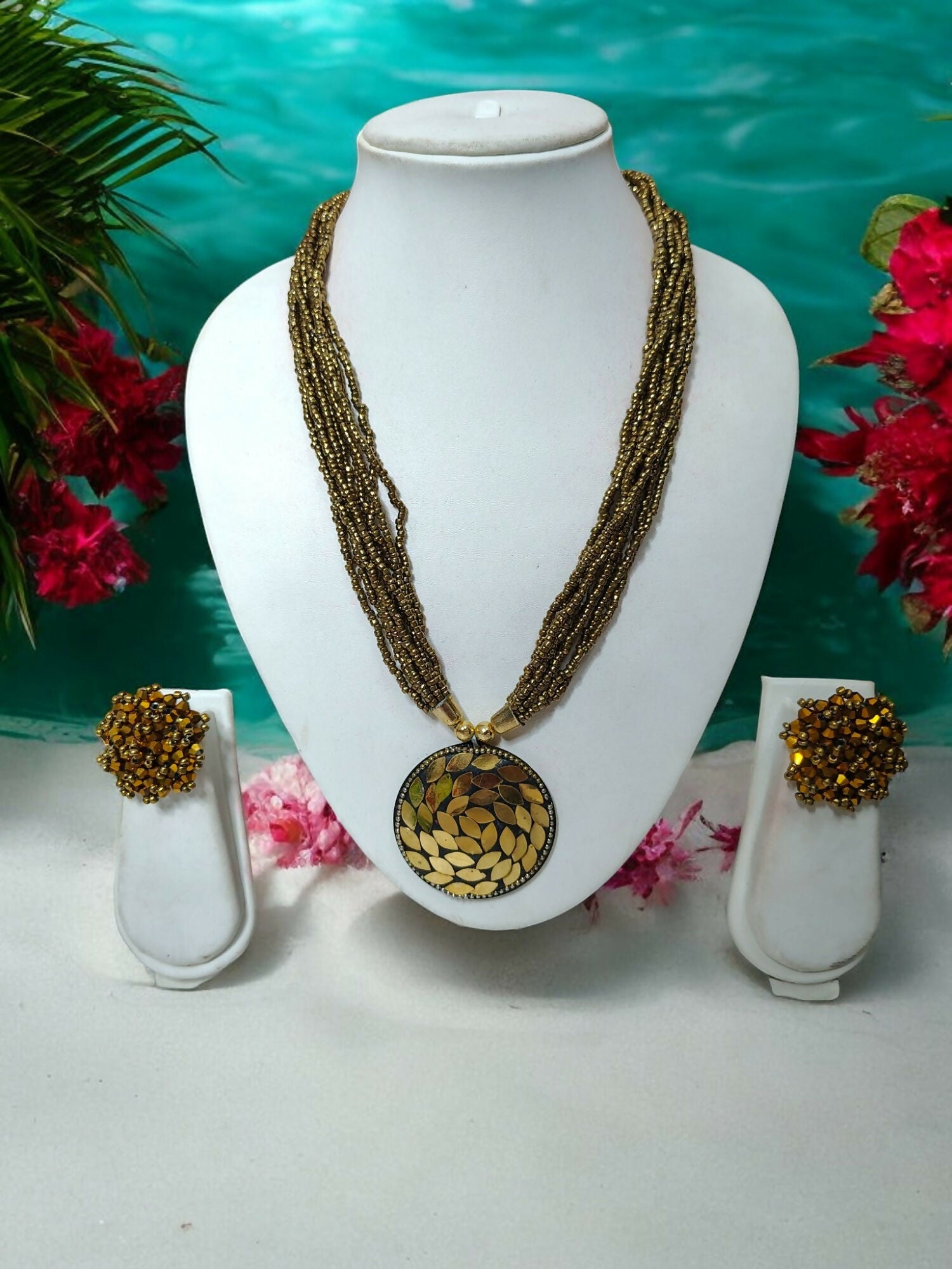 Inhanns All-Day Statement Beaded Necklace Set - Gold | Grocsy