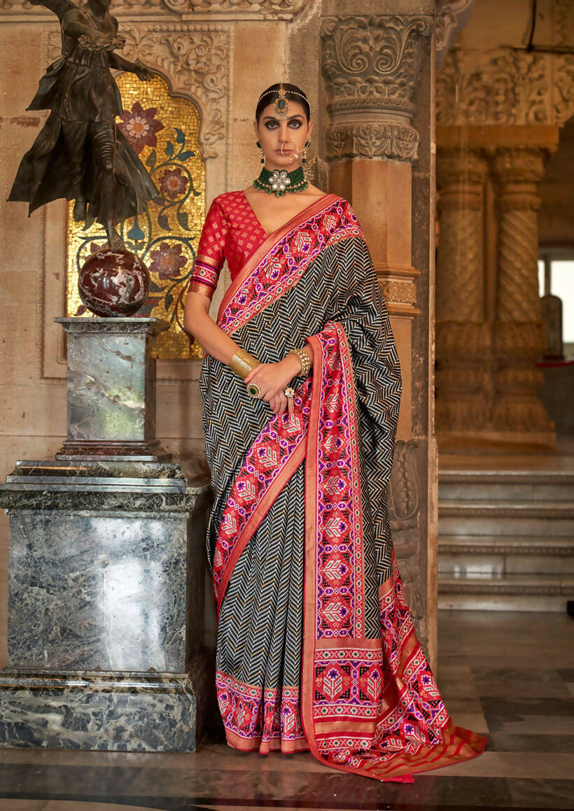 Kabul Grey Banarasi Weaving, Ultra Aqua Finish, Zari Work Banarasi Silk Saree - Rath Kunti | Grocsy
