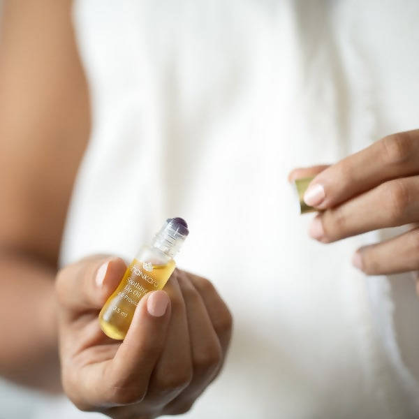 Shankara by Sri Sri Tattva Soothing Lip Oil | Grocsy