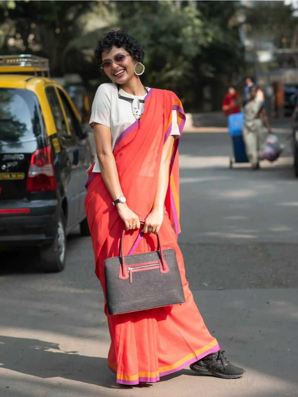 Suta Red Solid Mul Cotton Saree | Grocsy