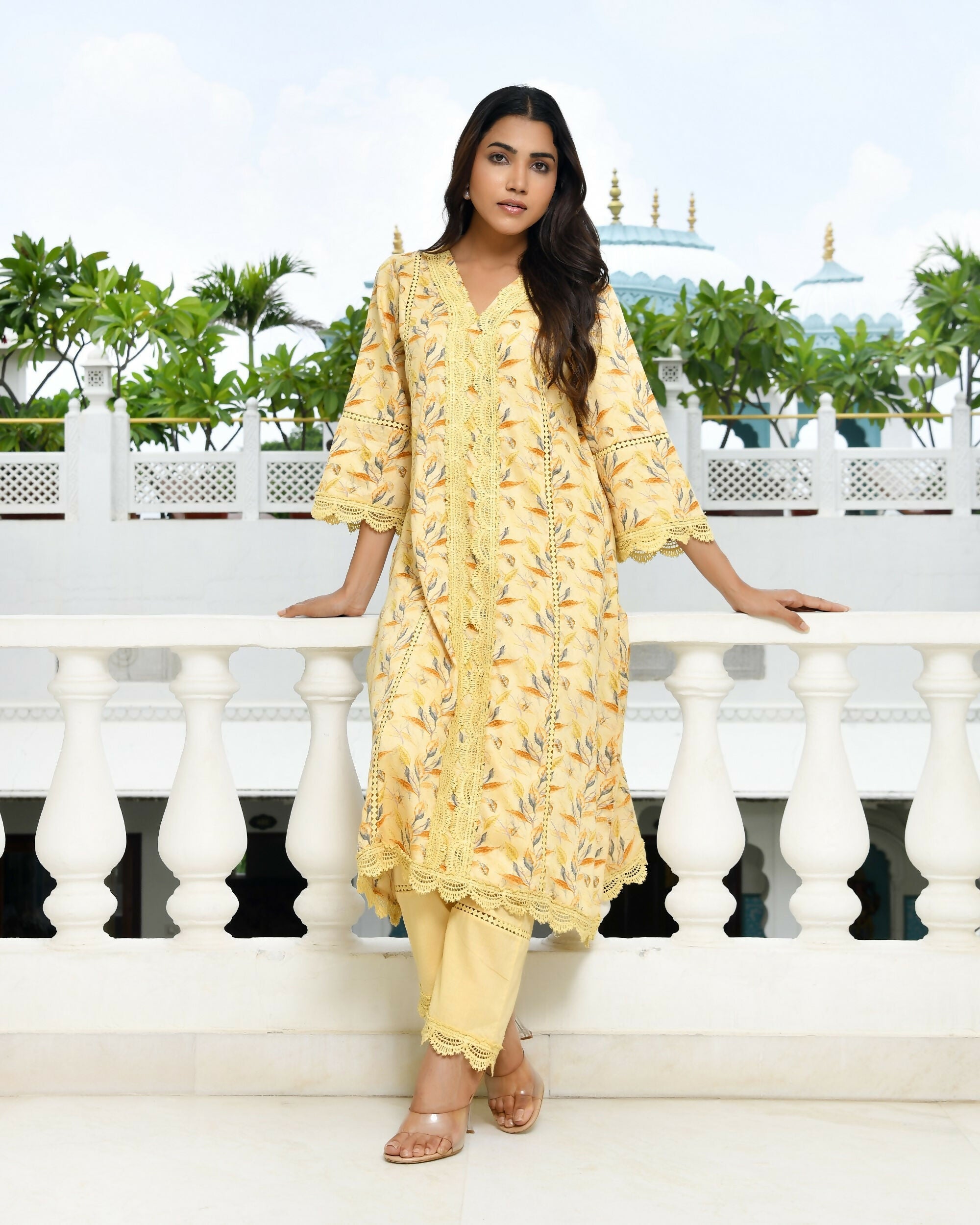 Vaasva Women's Yellow Cotton Printed Kurta Pant Set | Grocsy