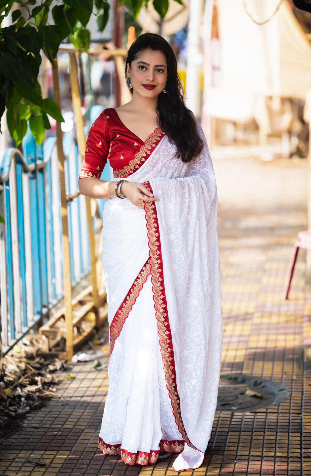White Pure Georgette Woven Design Saree with Unstitched Blouse - Hiral Fashion | Grocsy