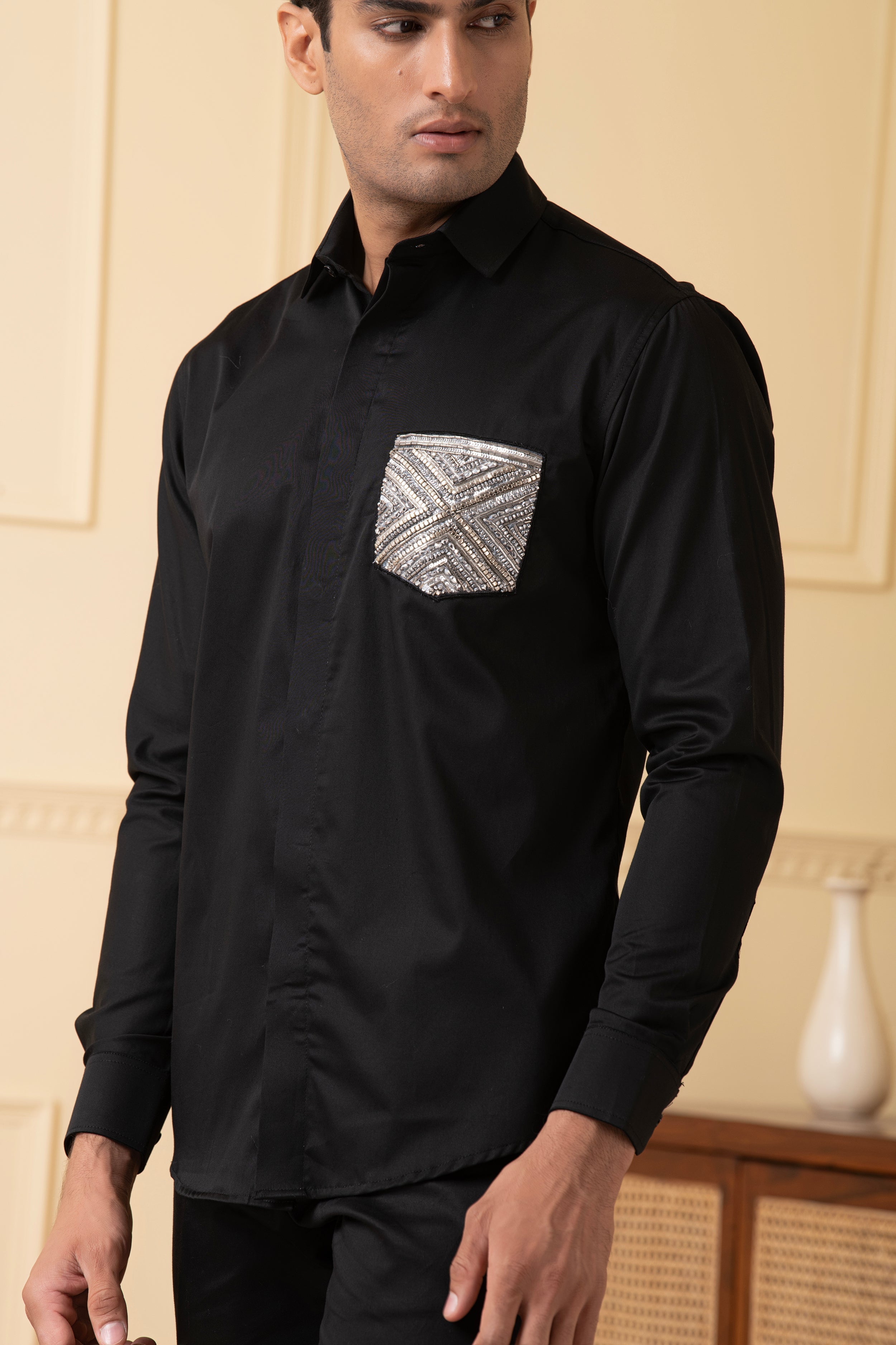 Pocket Embroidery Shirt by Hilo Design | Grocsy