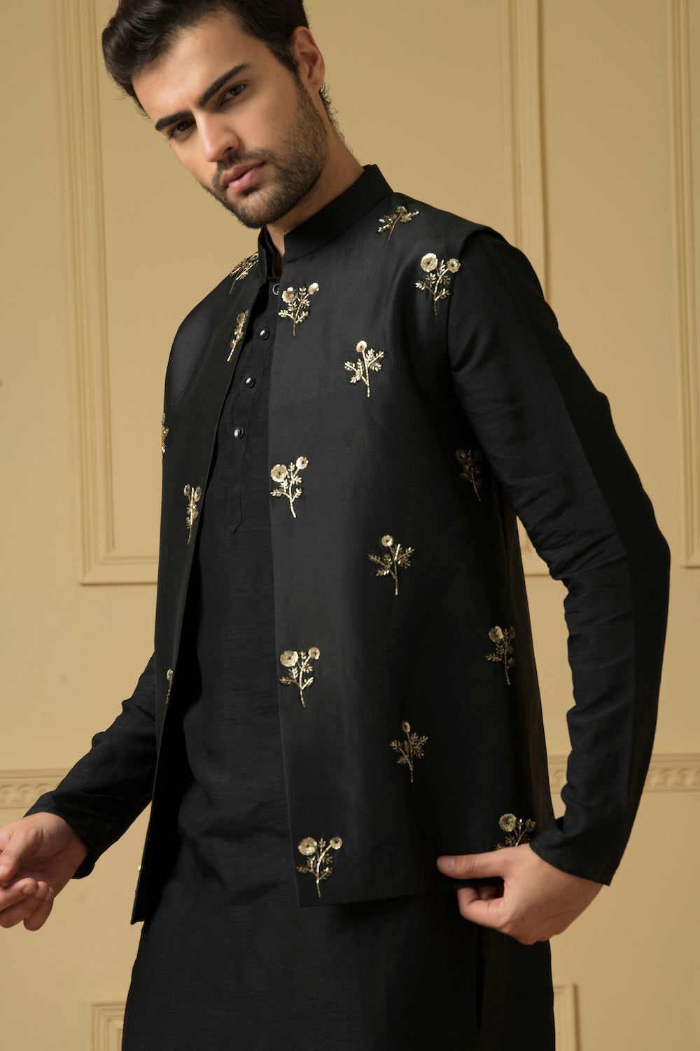 Intenso Designer Men's Indo Western by Hilo Design | Grocsy