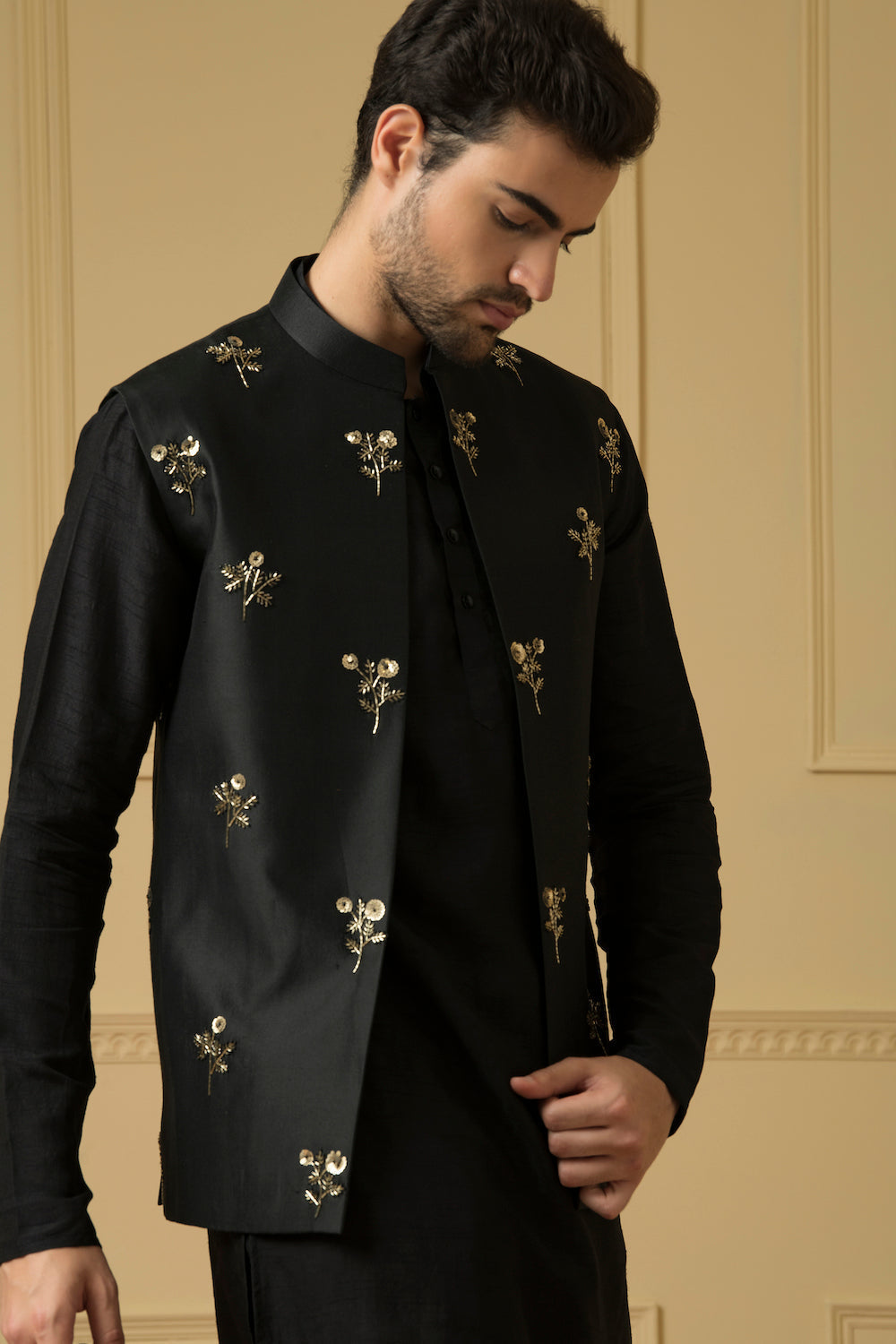 Intenso Designer Men's Indo Western by Hilo Design | Grocsy