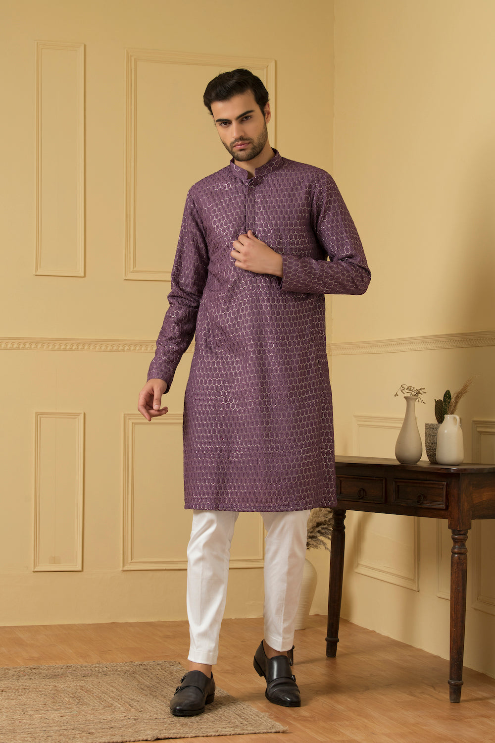 Purple Lucknowi Threadwork Kurta by Hilo Design | Grocsy