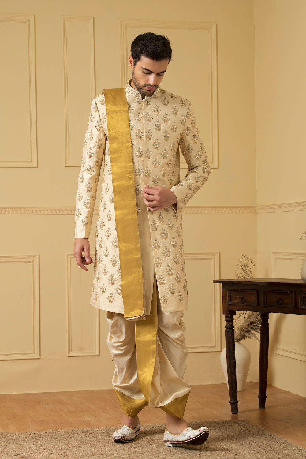 Esplendor Designer Men's Sherwani by Hilo Design | Grocsy