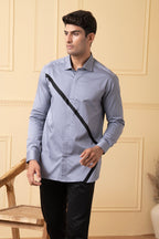 Grey Shirt With V-Shaped Black Strip by Hilo Design | Grocsy