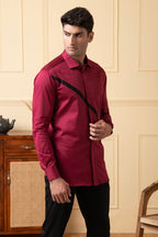 Red Shirt With V-Shaped Black Strip by Hilo Design | Grocsy