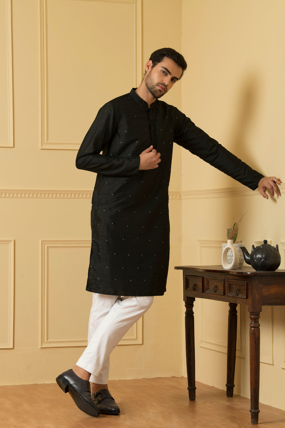 Estilo Designer Men's Kurta by Hilo Design | Grocsy