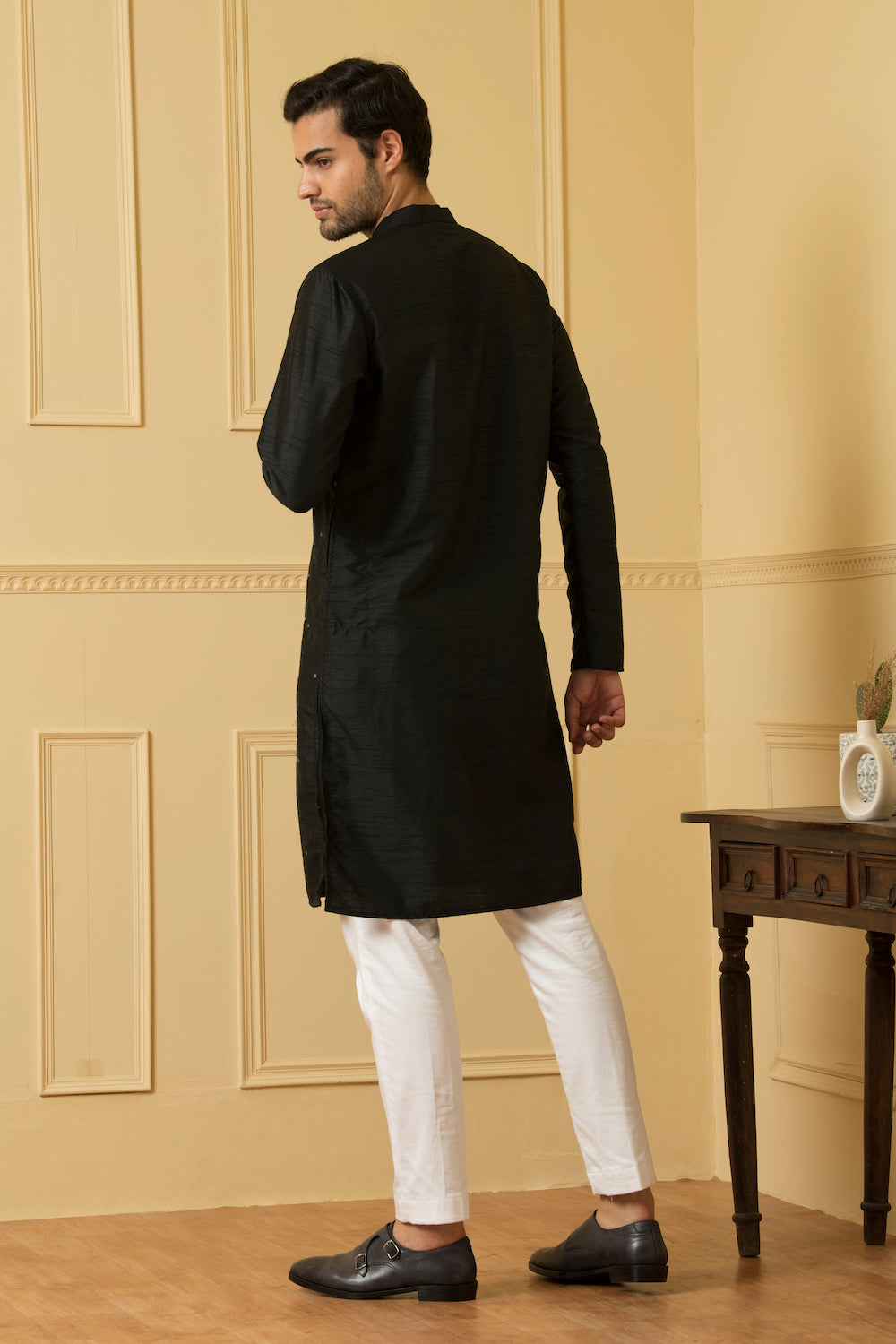 Estilo Designer Men's Kurta by Hilo Design | Grocsy