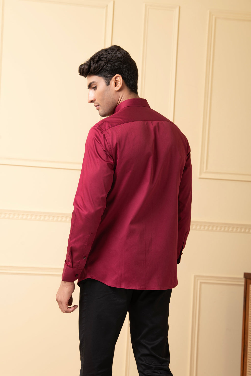 Ragic Red Pintuck Shirt by Hilo Design | Grocsy