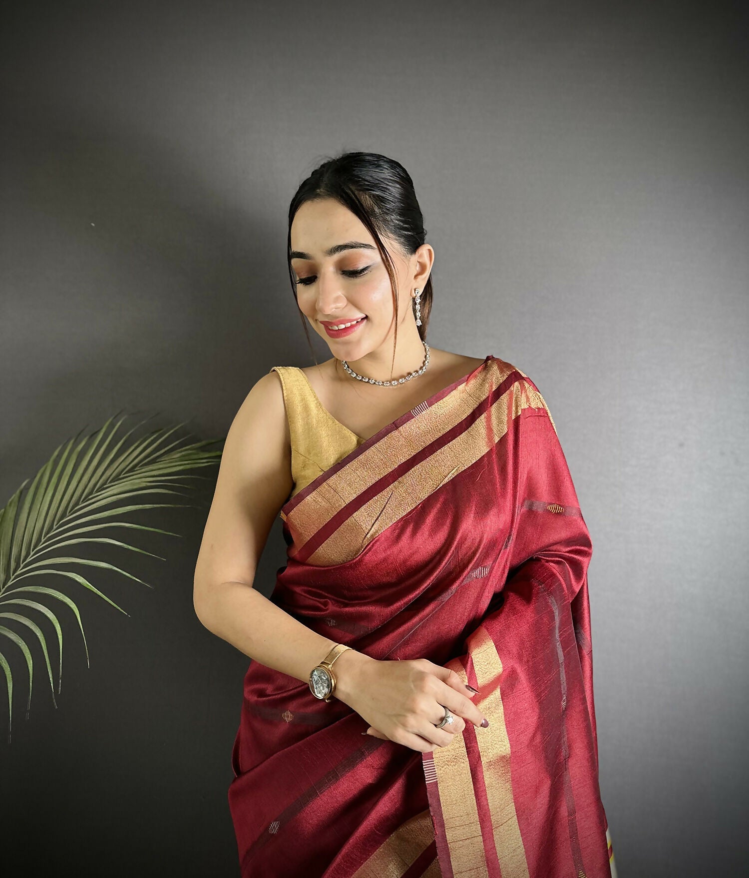 Joban Fashion Red Woven Pattern Raw Silk Kanjivaram Silk Saree | Grocsy