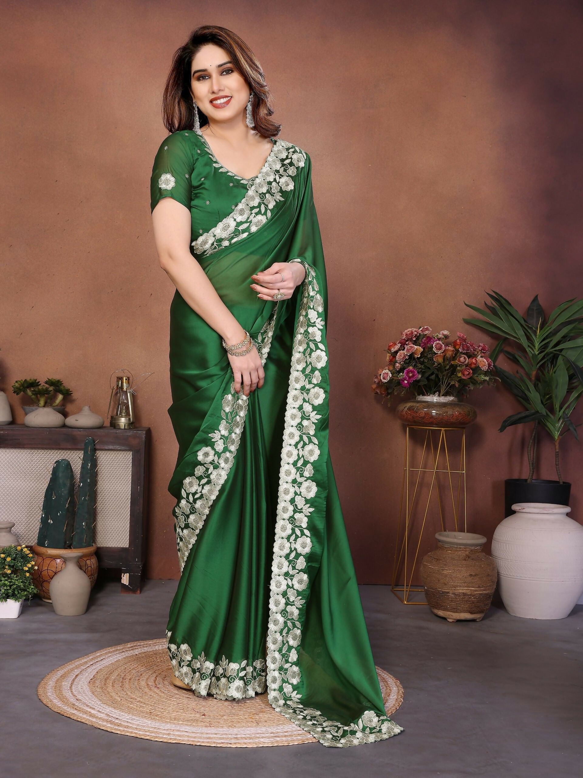 Teeya Creation New Trendy Stylish Party Wear Silk Saree-Green | Grocsy