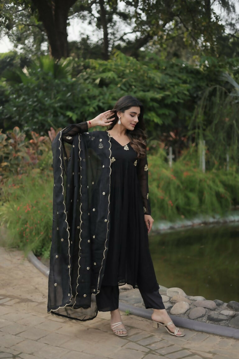 Jyoti Fashion Women's Black Faux Blooming Embroidered Kurta with Trouser & Dupatta | Grocsy