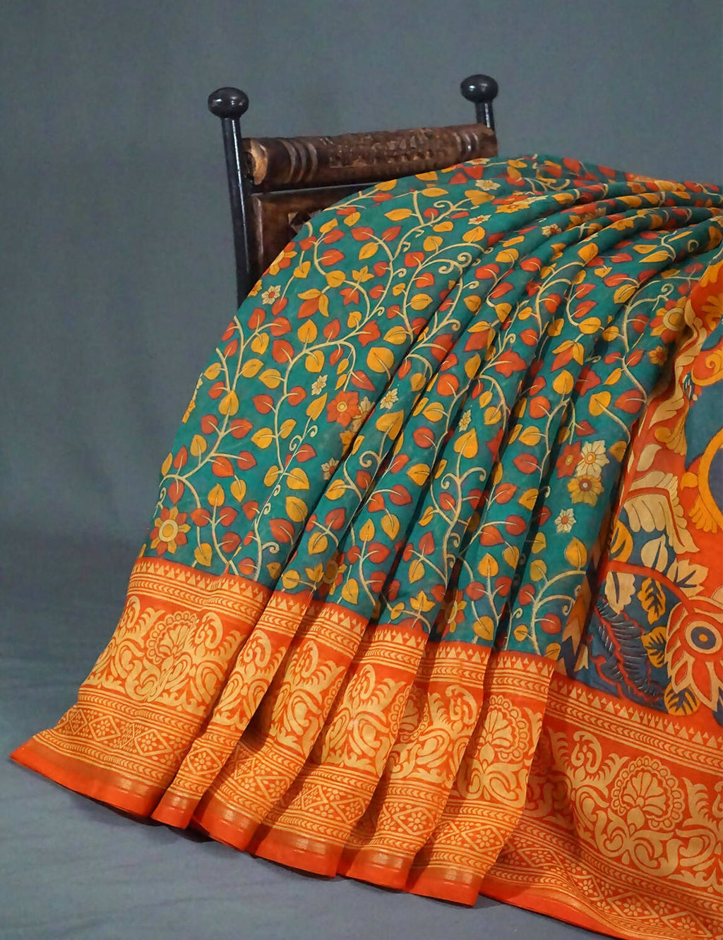 Shades Of Rama Green Kalamkaari Design Semi Chanderi Saree With Contrast Blouse By Gayathri Reddy Designer Studio | Grocsy