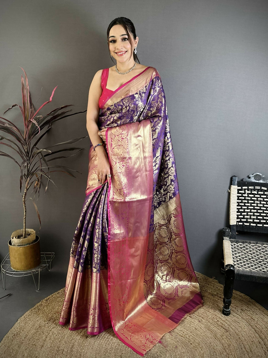 Prime Volt Pure Handloom Kanjivaram Katan Silk Saree with Antique Zari & Contrast Pallu-Purple | Grocsy