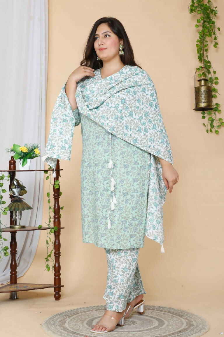 Miravan Women's Plus Size Floral Printed Straight Kurta And Palazzo With Dupatta Set | Grocsy