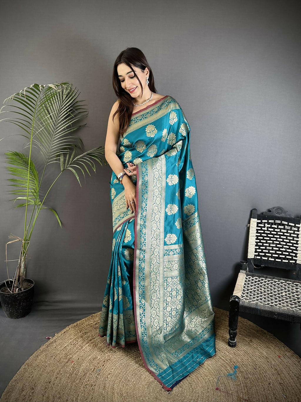 Joban Fashion Teal Ethnic Floral Motifs Soft Lichi Silk Banarasi Saree | Grocsy