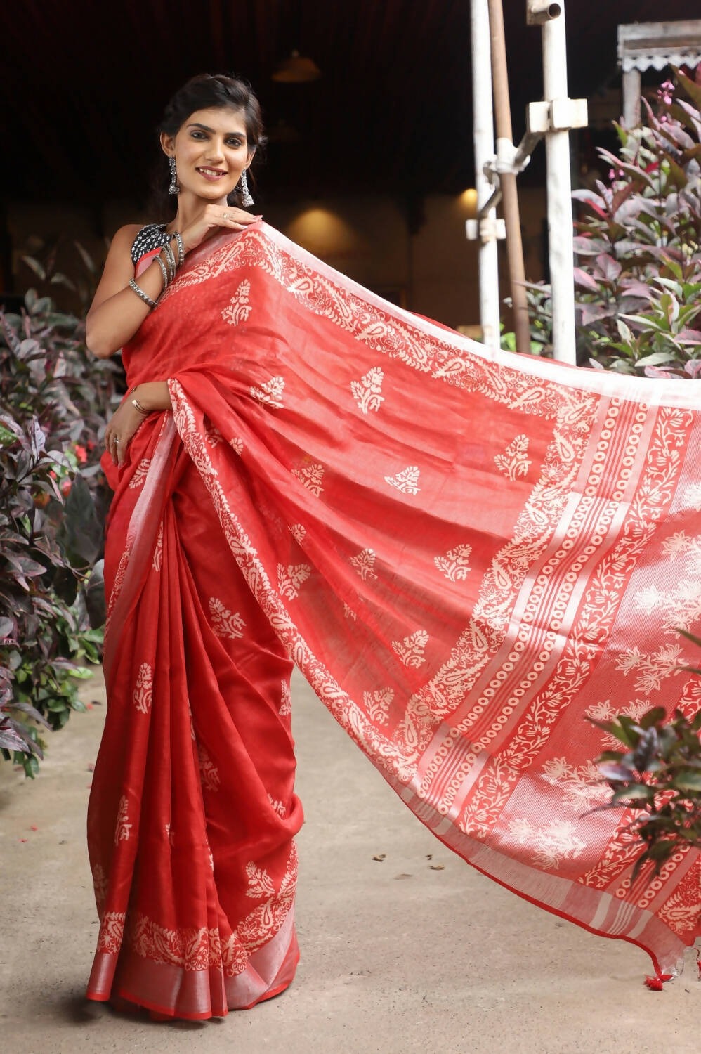 Very Much Indian Organic Linen With Handblock Printing Saree - Red | Grocsy