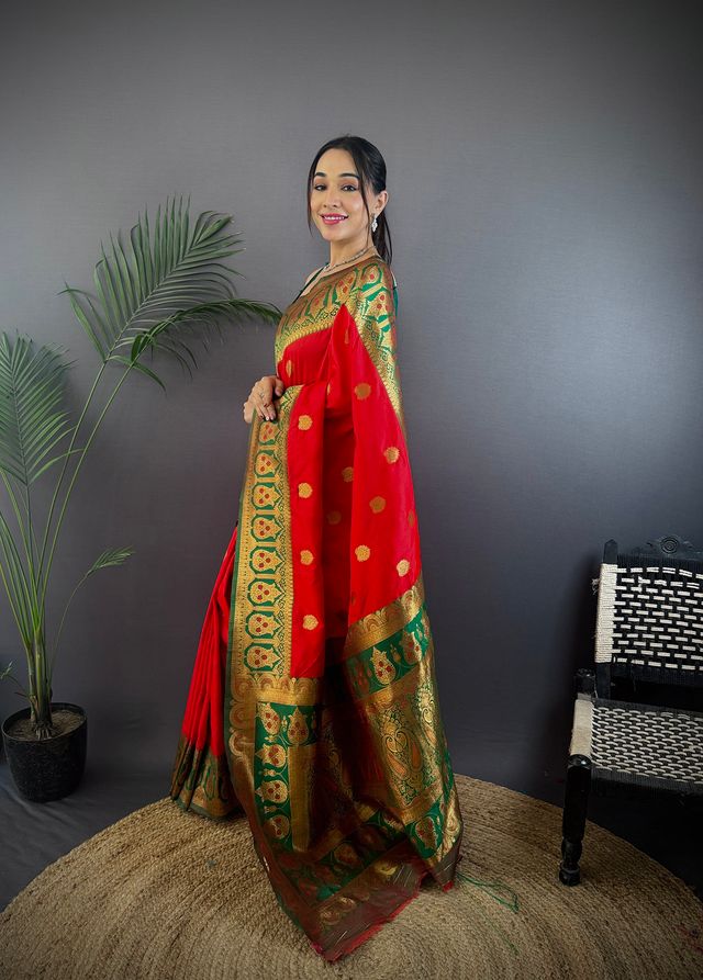 Elora Red Soft Silk Butti Zari Weaving Constrast Pallu Banarasi Saree | Grocsy