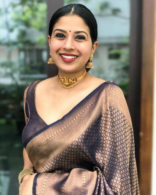 DEIANA'S Beautiful Designer Golden zari Soft Lichi Silk Saree - Navy Blue | Grocsy