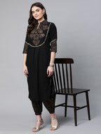 Ahalyaa Women Black Colour Pure Cotton Printed Kurta Pant Set | Grocsy