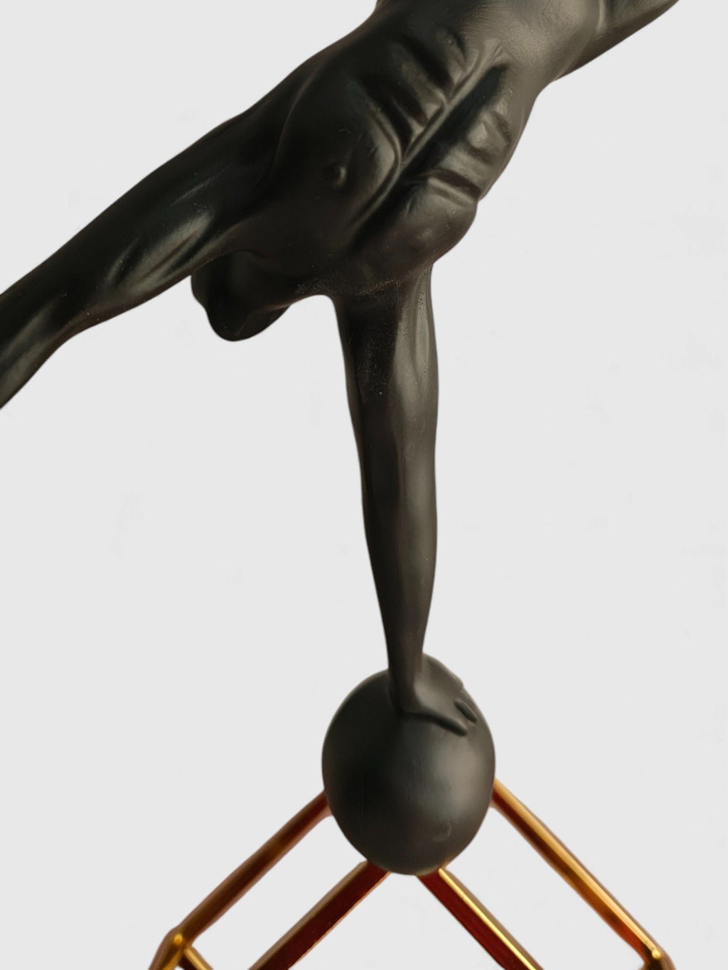Sun Mun Decors Balancing Acrobat Sculpture | Grocsy