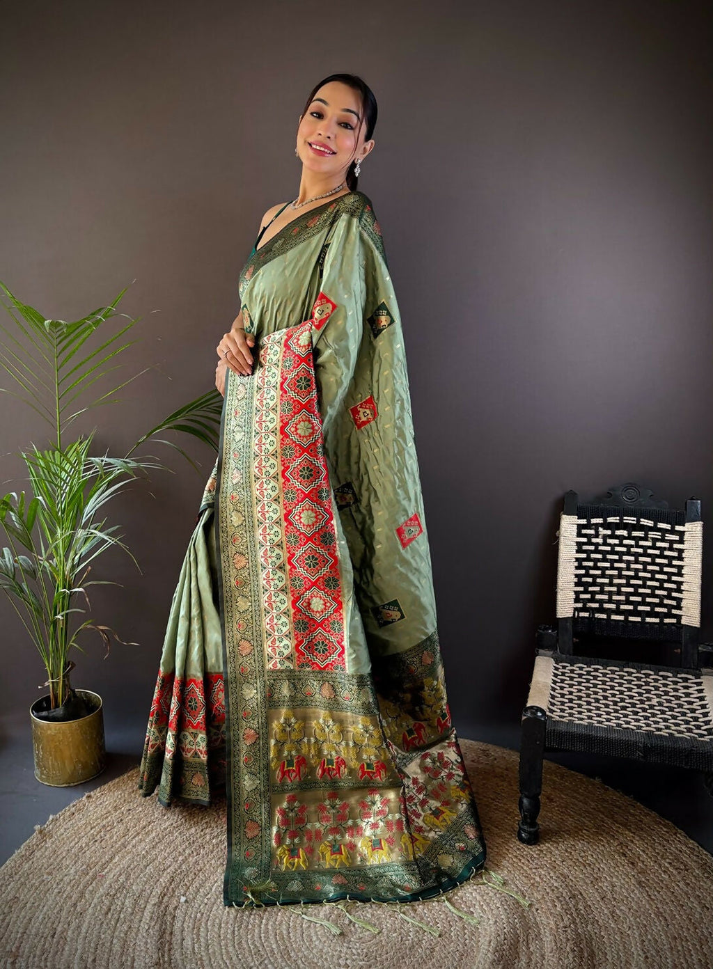 Joban Fashion Grey Small Butti Banarasi Silk Sarees | Grocsy