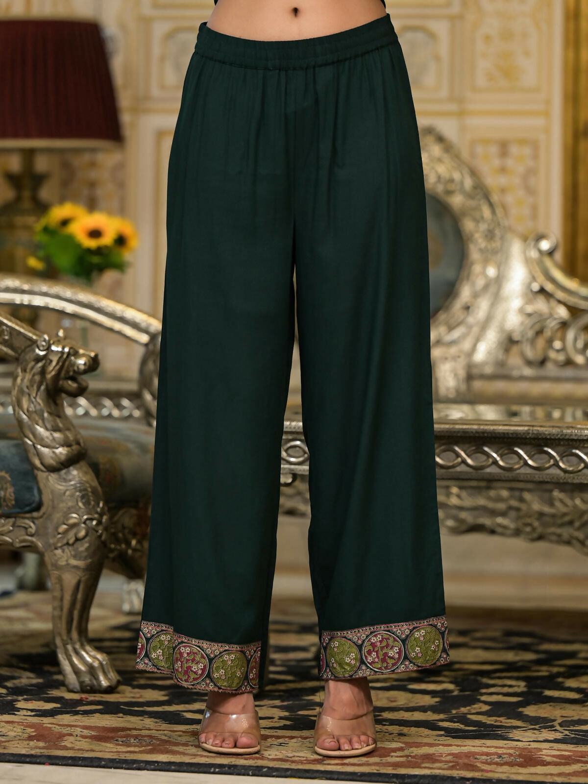 Juniper Women's Green Floral Printed Rayon Kurta Pant With Dupatta Set With Thread Work & Tassels | Grocsy