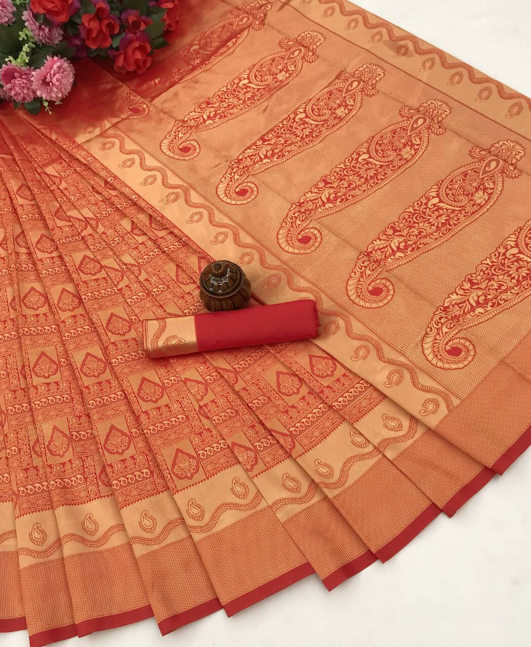 DEIANA'S Beautiful Designer Golden zari Soft Lichi Silk Saree - Red | Grocsy