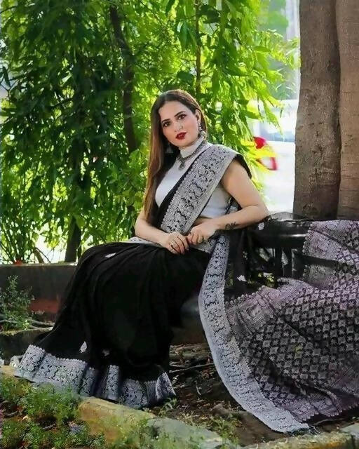 DEIANA'S Beautiful Designer Golden zari Soft Lichi Silk Saree - Black | Grocsy