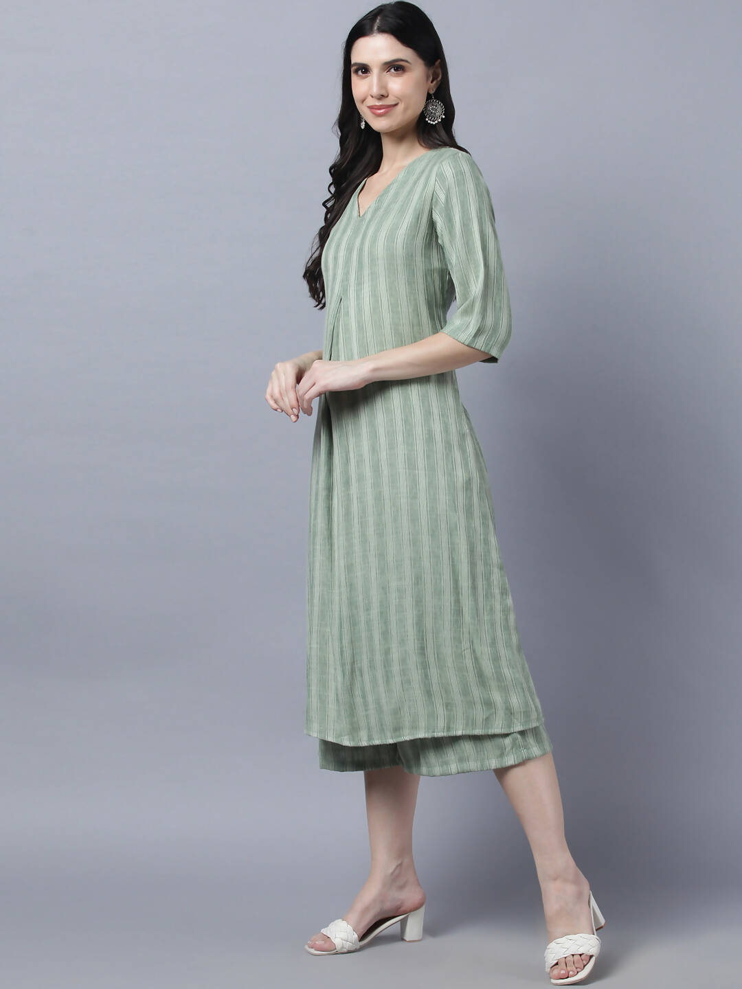 Myshka Stylish Green Cotton 3/4 Sleeve Women's Kurta Palazzo Set | Grocsy