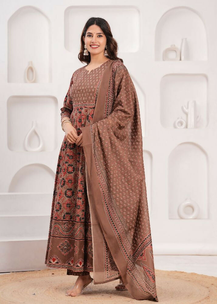 Jaimini Women Cotton Printed Round Neck Calf Length Flared Kurta Pant And Dupatta Set | Grocsy