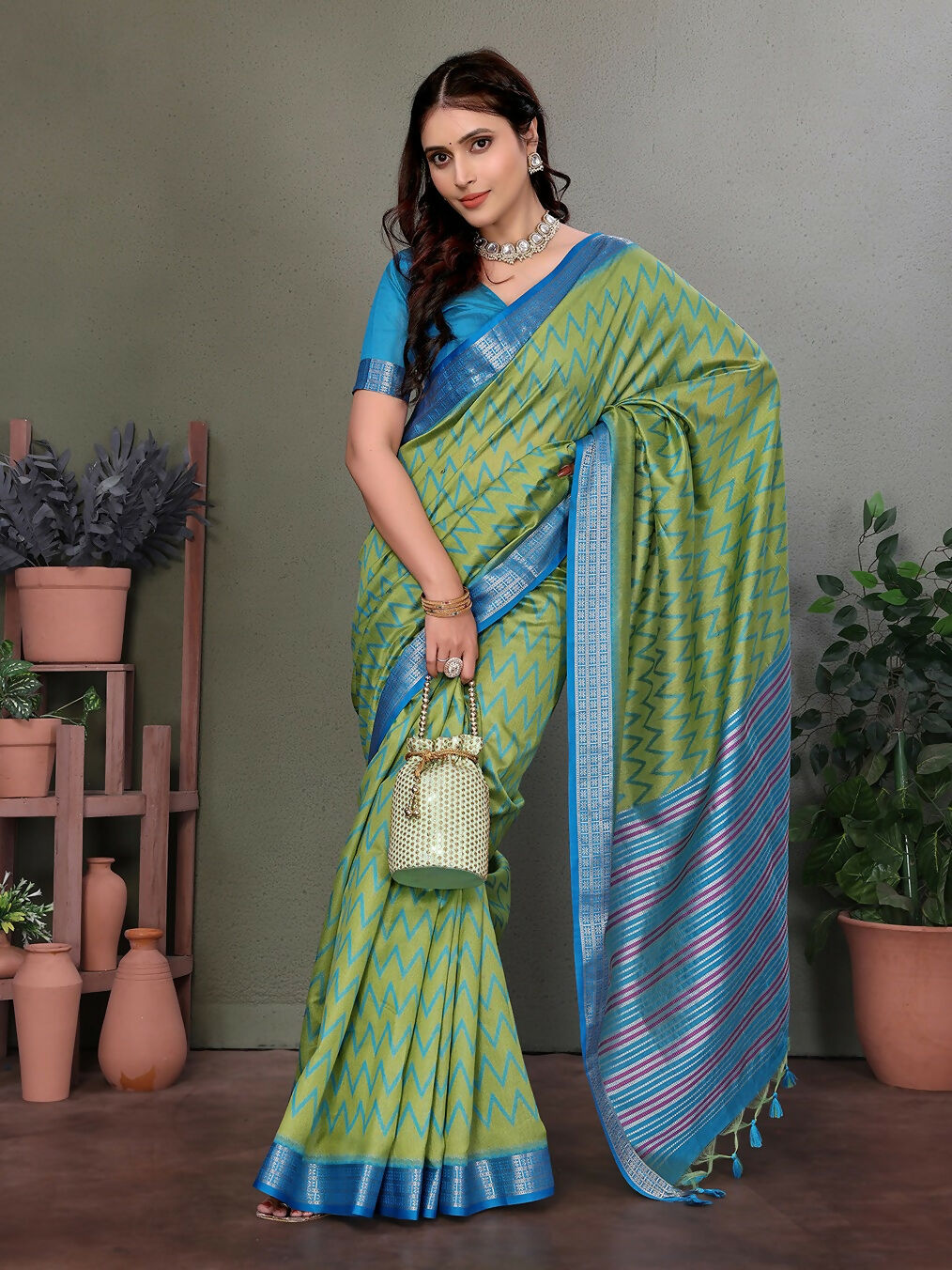 Joban Fashion Parrot Green Plain Banarasi Silk Sarees | Grocsy
