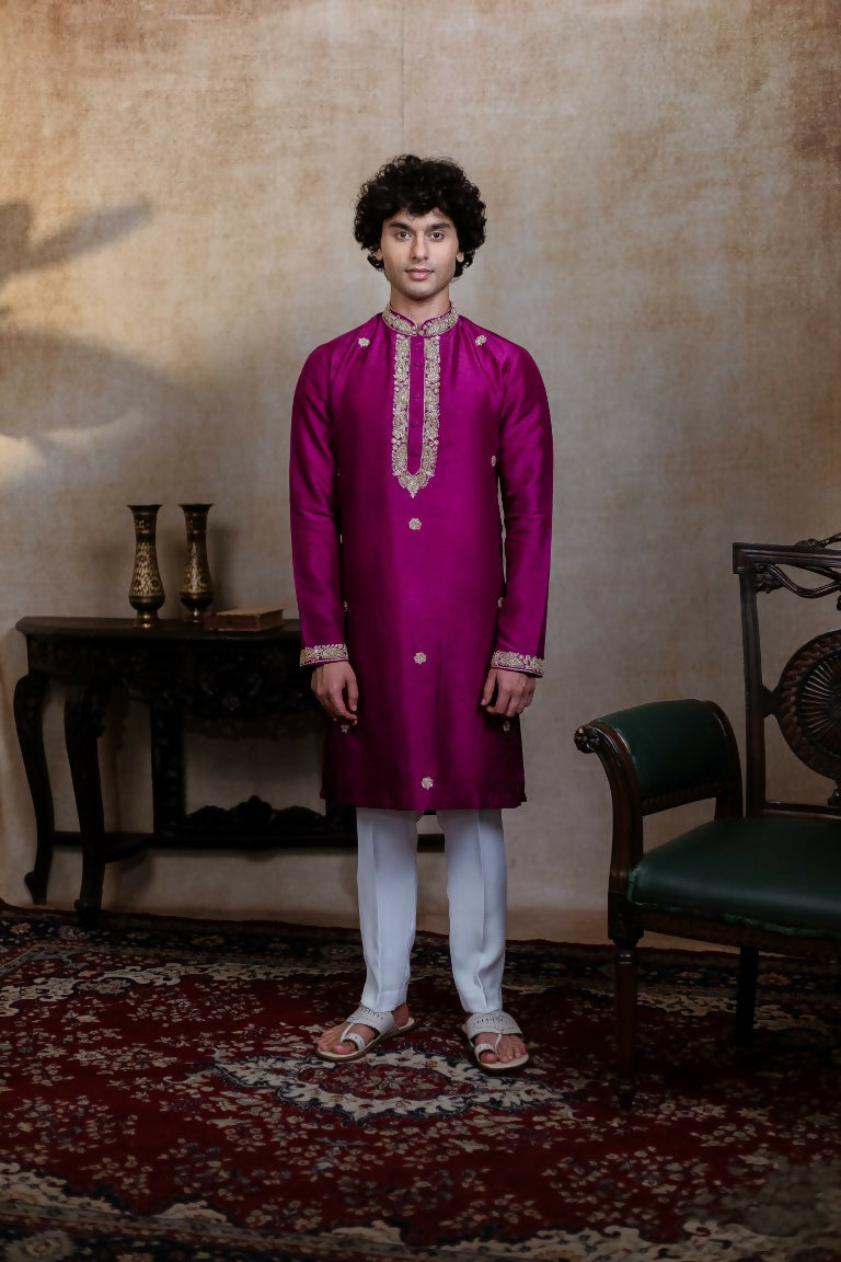 Falling Raw Silk Magenta Perple Rajyog Kurta Set By Hilo Design | Grocsy